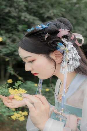 大秦：不装了，我爷爷是始皇
